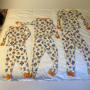 Kids' halloween Disney Print Pajama Set